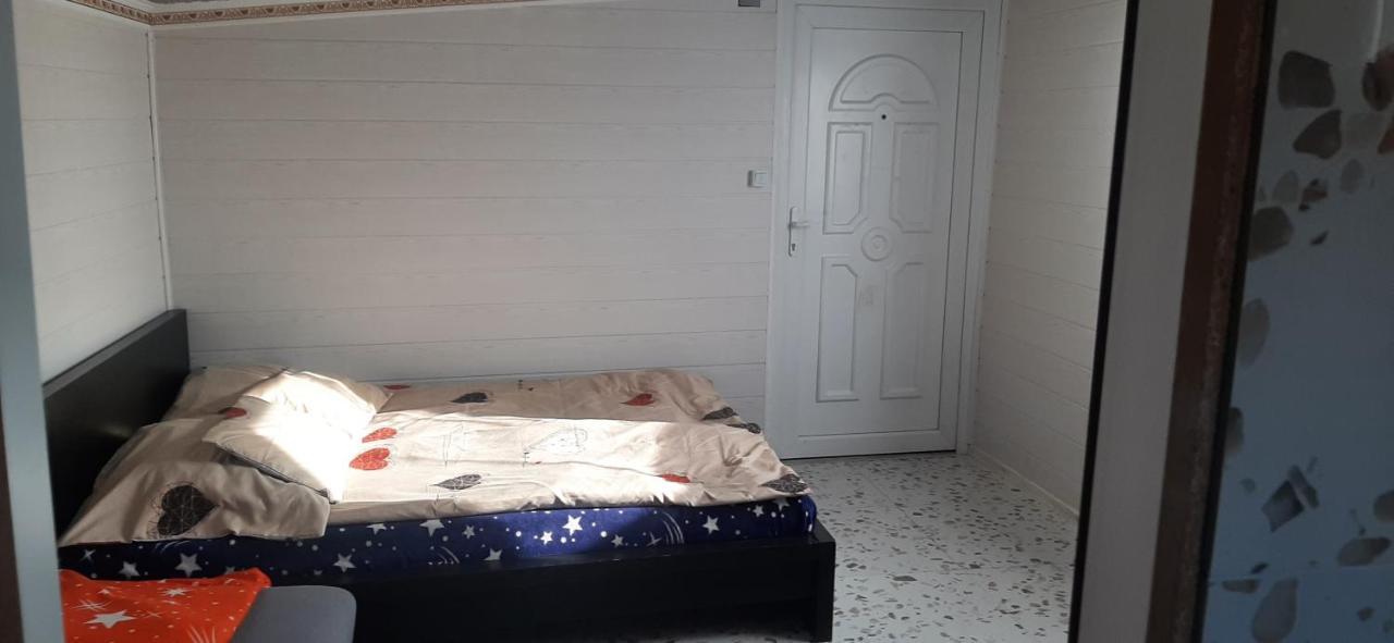 Viktoria Vendeghaz Lägenhet Miskolc Exteriör bild